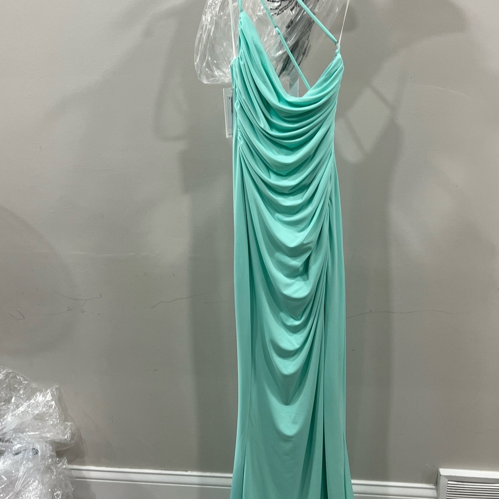 Katie May Winnipeg Gown - Picture 9 of 13